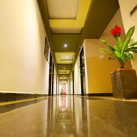 Malaysia Inn Ченнаї Екстер'єр фото